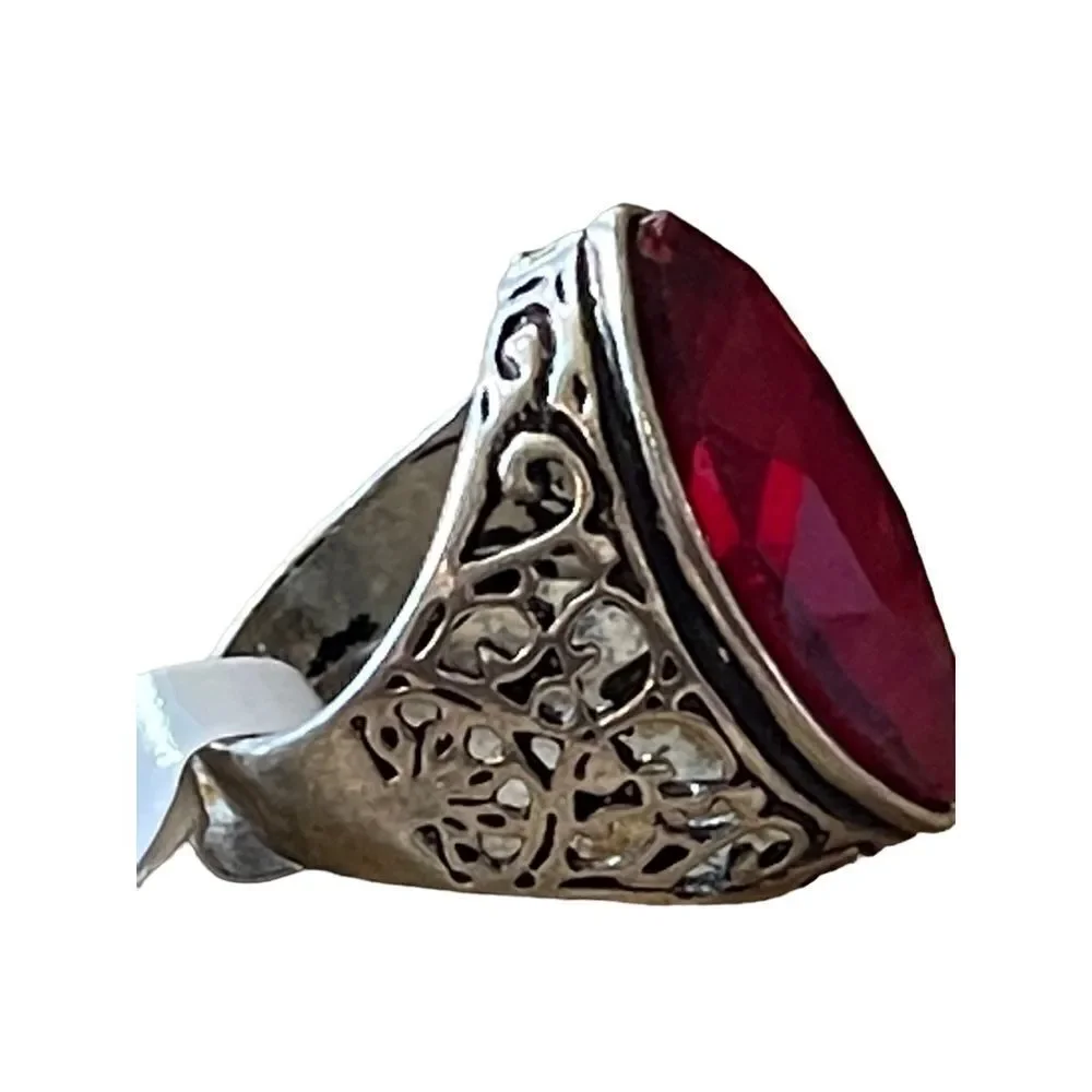 NWT silver tone red marquise scroll design US size 9